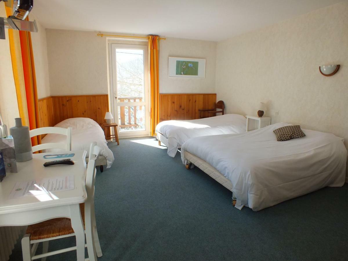 Méaudre Hotel La Prairie מראה חיצוני תמונה
