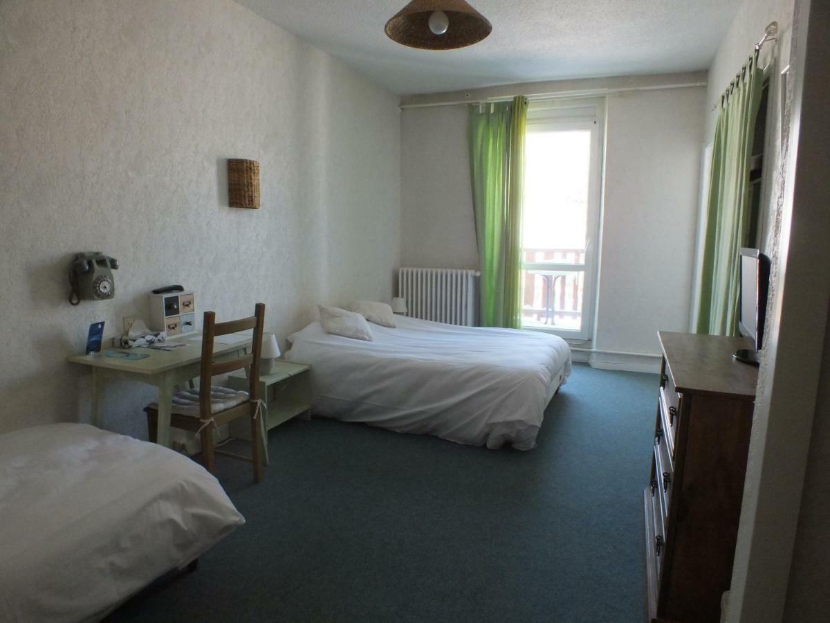 Méaudre Hotel La Prairie מראה חיצוני תמונה